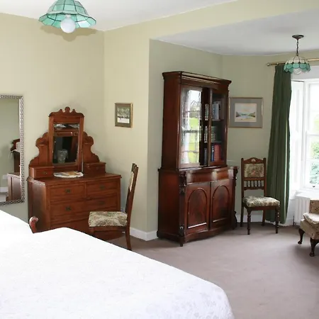 Glebe Country House